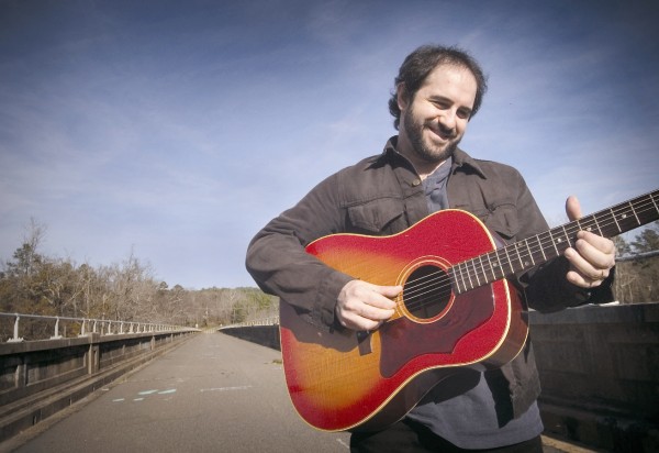 Third Friday Concert at FPC on July 15th – Jon Shain